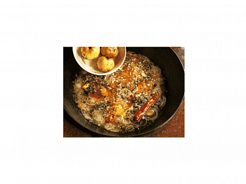 Готовим в казане: 3 простых узбекских рецепта